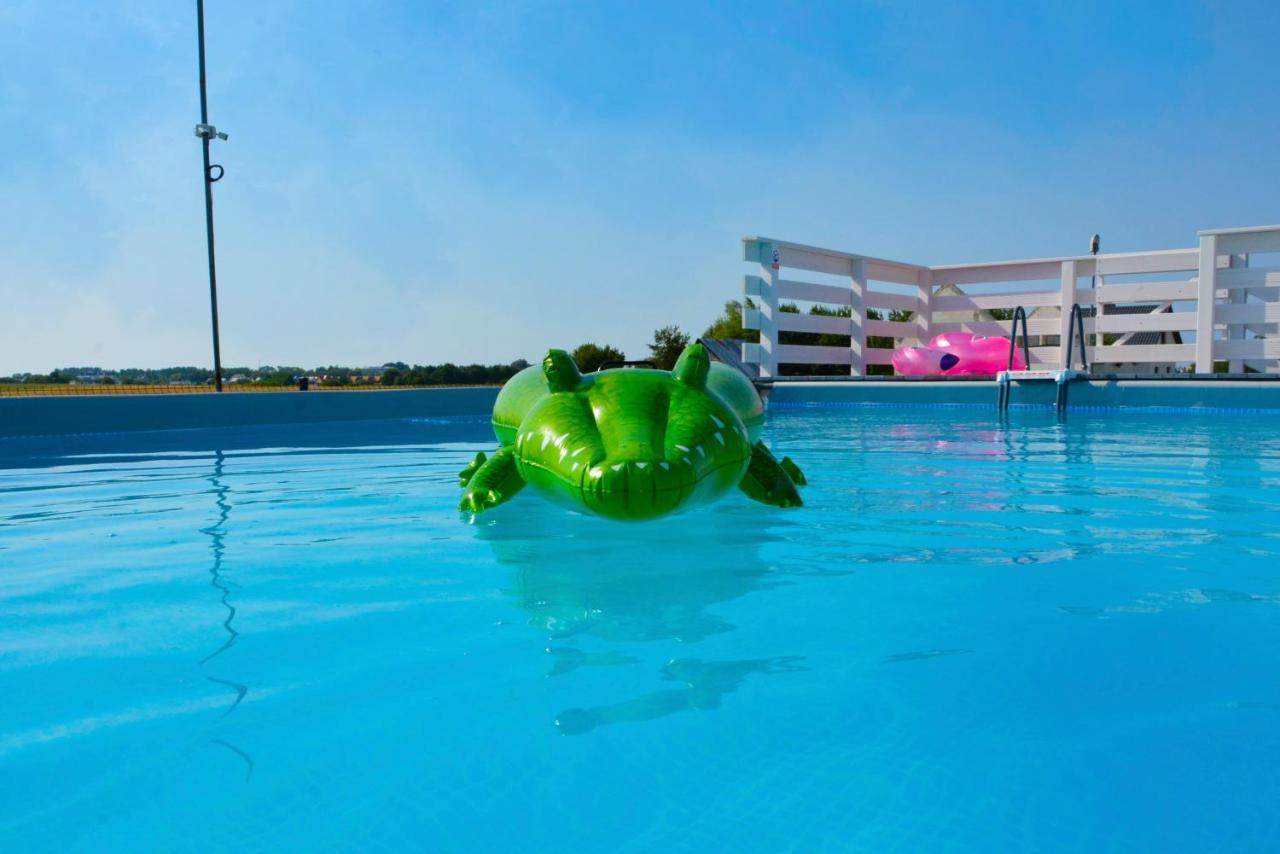 Skrawek Raju Sarbinowo Apartment ภายนอก รูปภาพ